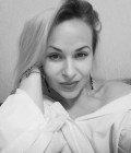 Rencontre Femme : Irina, 42 ans à Ukraine  Kramatorsk
